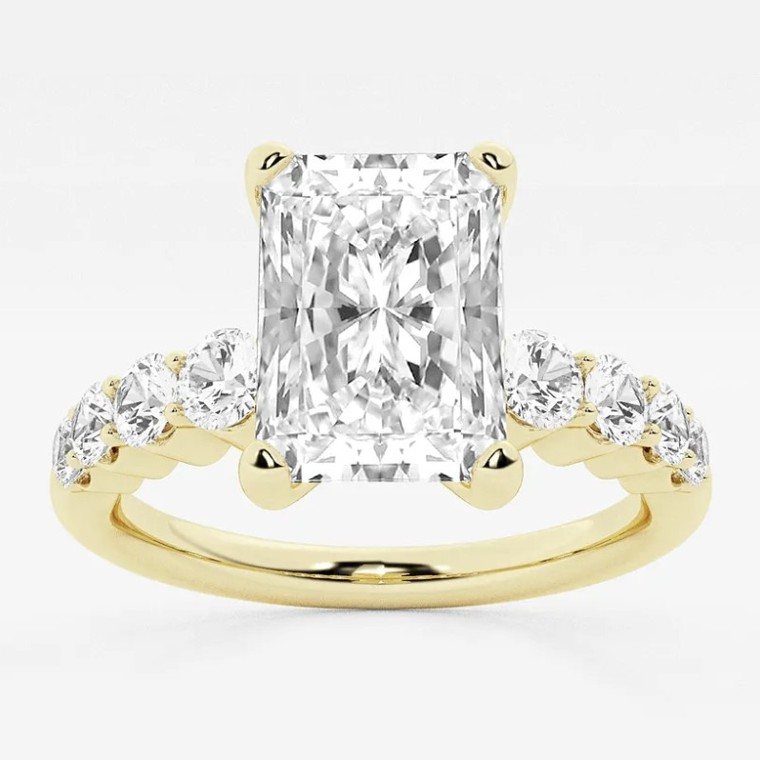 Radiant-cut diamond engagement ring in yellow gold