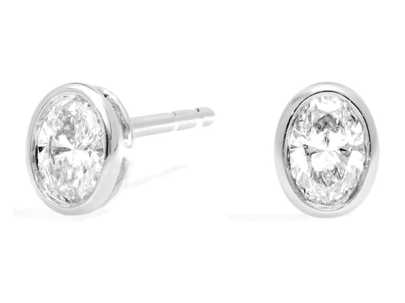 Oval Bezel Studs in white gold