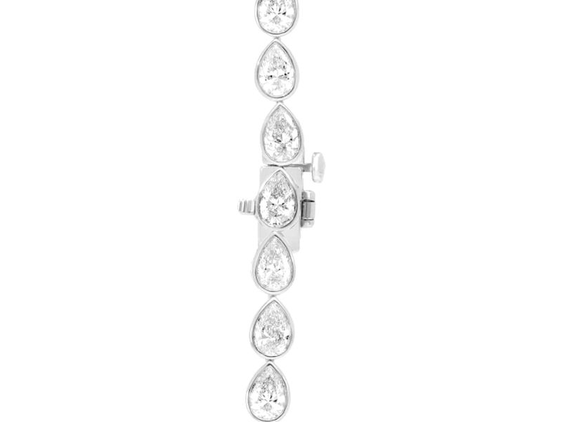 Pear Bezel Tennis Necklace in white gold, clasp close-up