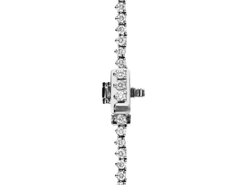Petite Graduated Tennis Necklace in white gold, clasp close-up